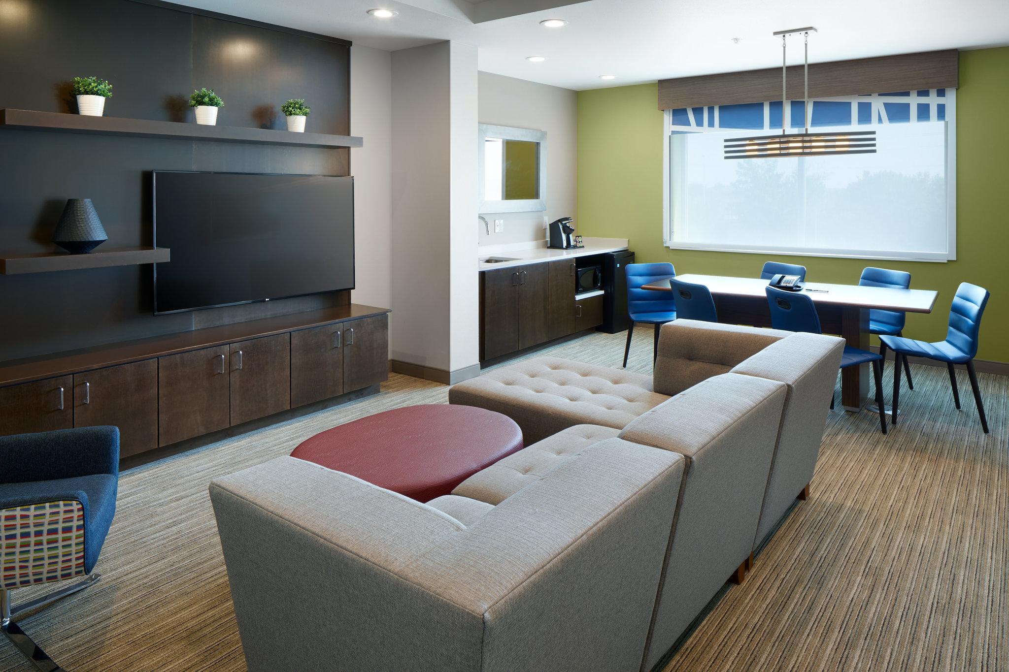 Home2 By Hilton Cincinnati Liberty Township Wetherington