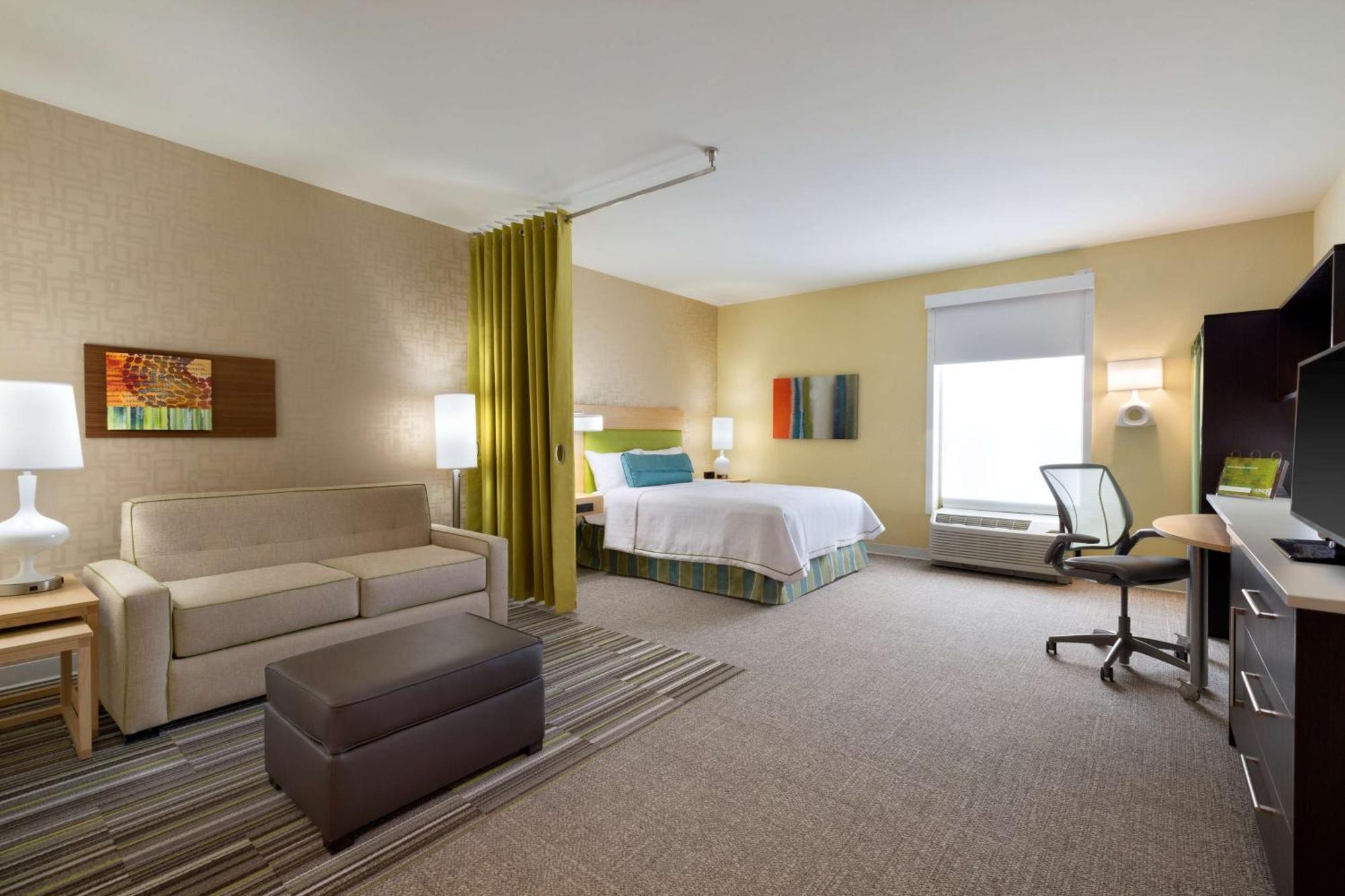 Hotel Home2 By Hilton Cincinnati Liberty Township 3*
